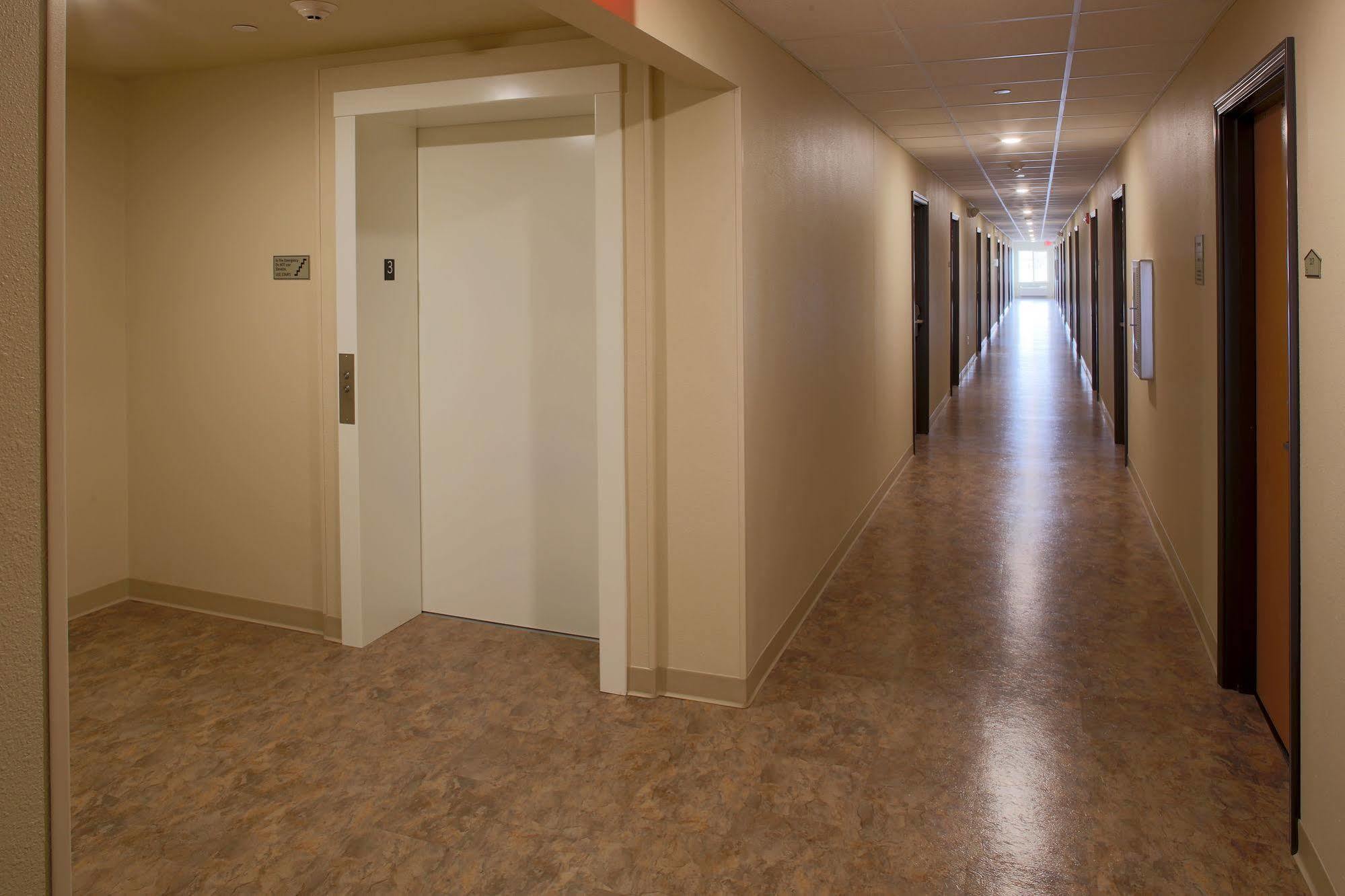 Woodspring Suites Omaha Bellevue, An Extended Stay Hotel Eksteriør billede